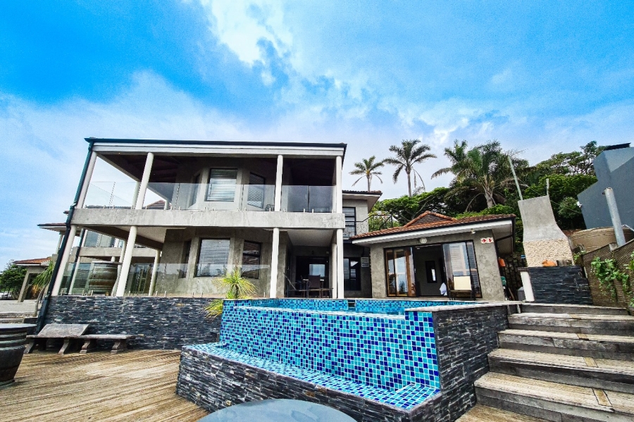 6 Bedroom Property for Sale in Gonubie North Eastern Cape